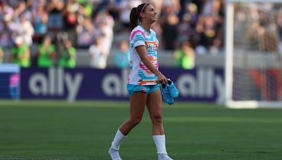 Alex Morgan’s emotional sendoff. Plus, is Trinity Rodman NWSL’s coolest player?