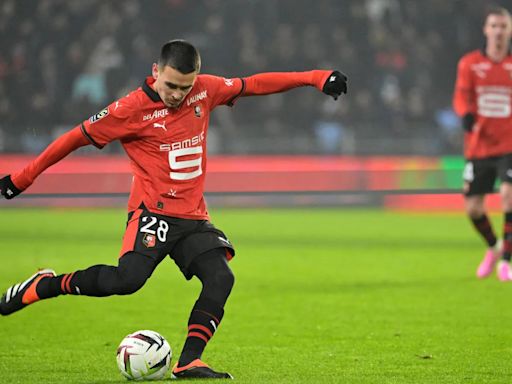 Rennes’ Enzo Le Fée edges closer to AS Roma