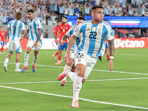 Argentina advance to Copa America quarterfinals, beat Chile 1-0 on Lautaro Martinez 88th-minute goal