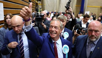 What happened in minutes before and after Nigel Farage's Clacton triumph