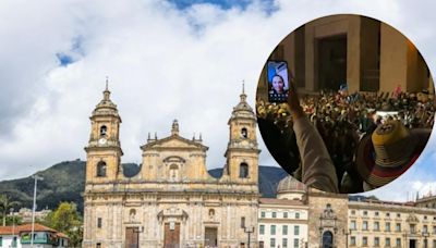 [Video] Miles de venezolanos llenaron la Plaza de Bolívar, en Bogotá; esperan resultados