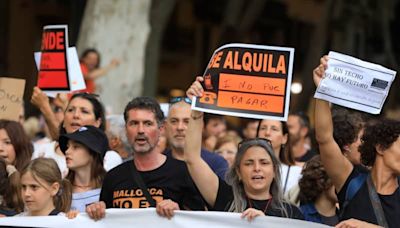 Mallorca's 'tourists go home' protest draws 10,000 in Palma