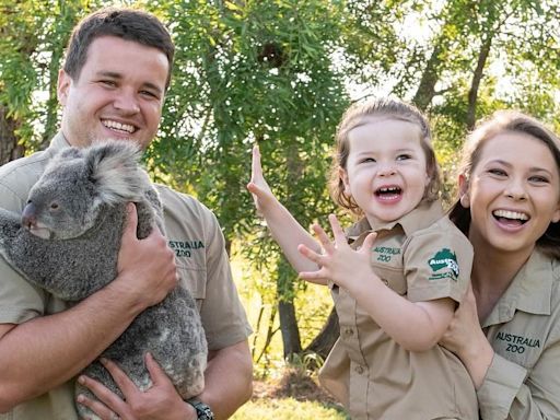 Bindi Irwin: My 3-Year-Old Daughter Yells 'Crikey!' — as She Watches Videos of Late Crocodile Hunter Steve