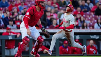 Phillies shortstop Trea Turner expects to miss 6 weeks with hamstring injury, reports say