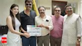 Mahurat ceremony kicks off untitled venture starring Chetan Dhanani and Puja Joshi | Gujarati Movie News - Times of India