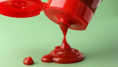 Woman's 'mind is blown' over viral but controversial ketchup bottle trick