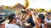 Casteel leaves no doubt, cruises to second straight 5A baseball title