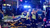 Mass stabbing at Sydney shopping mall leaves 7 dead, including attacker