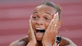 Athing Mu stumbles, falls in 800 meters and will not have chance to defend her Olympic title