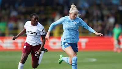 Chloe Kelly could get chance to revive Man City career with PSG waiting in the wings