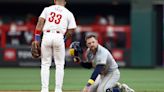 Hoskins homers in return to Philly, but Dahl goes deep in Phillies debut to key 3-1 win over Brewers