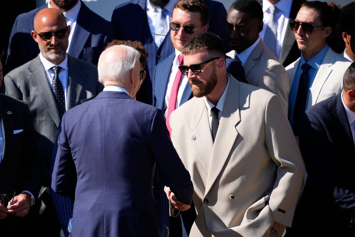 Secret Service clarifies they weren’t really going to hurt Chiefs’ Travis Kelce