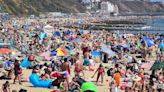 UK weather maps turn yellow as 8-day 'mini-heatwave' finally warms up Britain