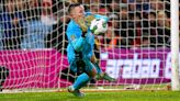 Nottingham Forest to ‘look into’ Dean Henderson semi-final exemption