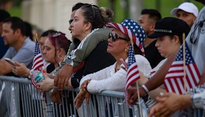 Heat advisory issued for South Florida. Temperatures could feel as high as 110 degrees on July 4