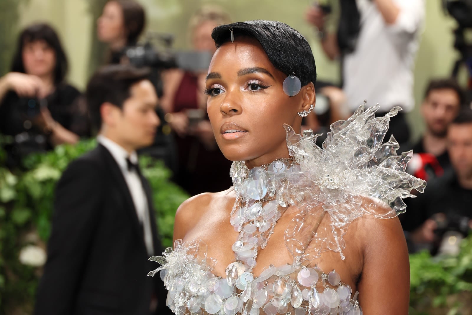 The Secret Sauce Behind Janelle Monáe’s Met Gala Hair - EBONY