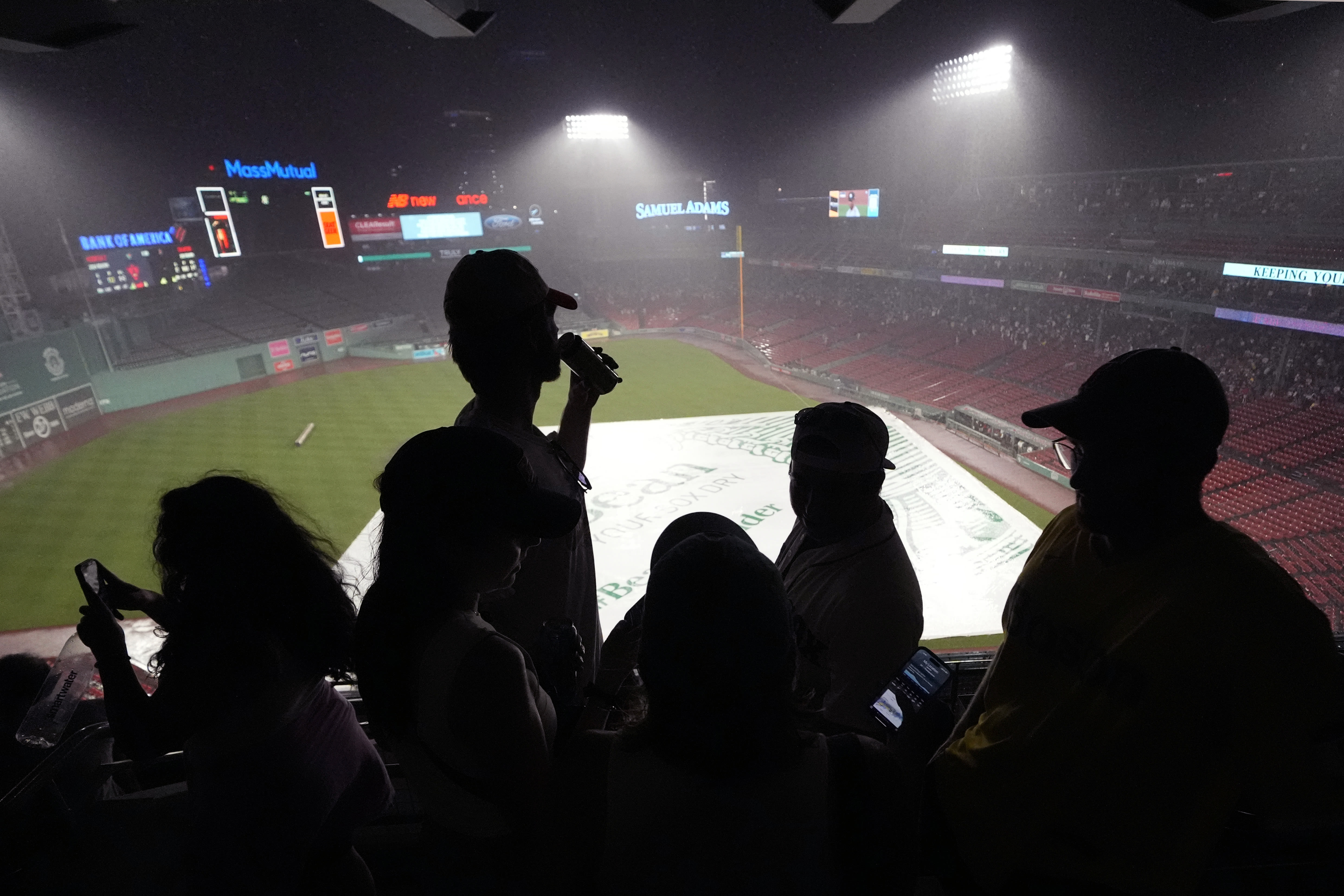 Blue Jays-Red Sox series finale postponed due to weather, will be part of split DH in August