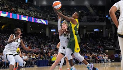 Chicago Sky fall to 2-3 with a 77-68 loss to Seattle Storm despite Angel Reese’s double-double