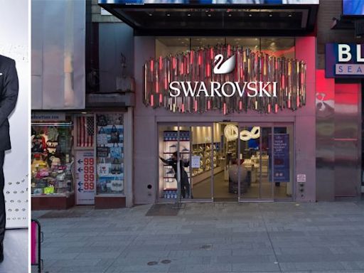 Heytea Taking Over Swarovski’s Times Square Store