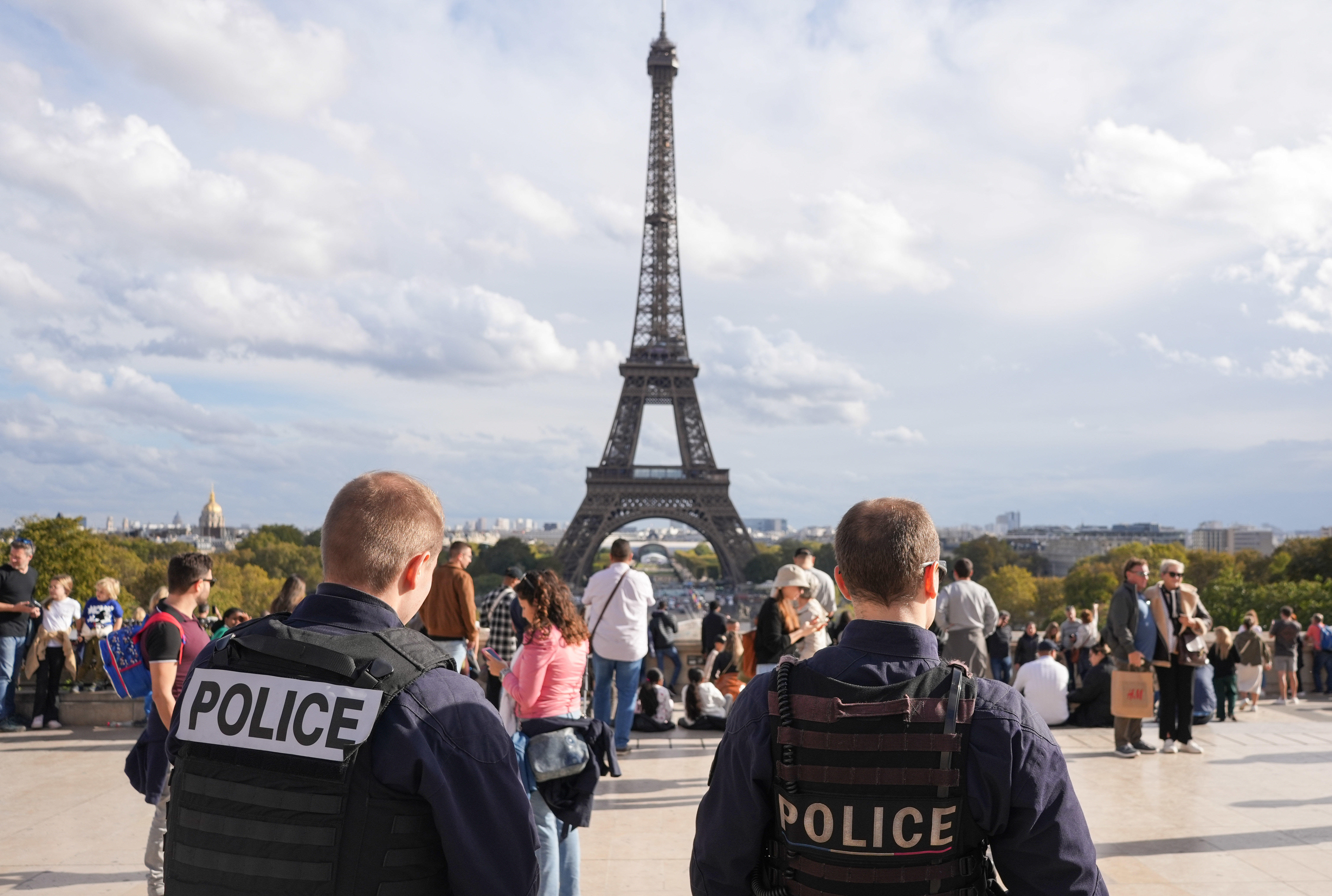 France detains Ukrainian-Russian man who injured himself in explosion