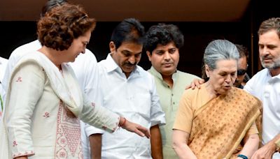 ‘Can’t insult Hindus’: Priyanka Gandhi defends brother amid BJP's attack