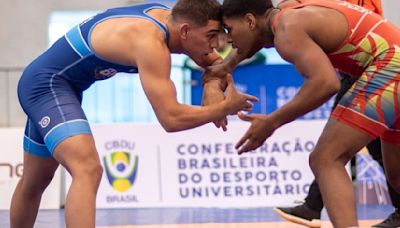 Paulo André perde do campeão do mundo e cai na repescagem