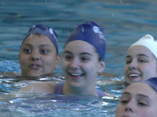 Macalester College's Minnesotan-less water polo team treads towards national championship