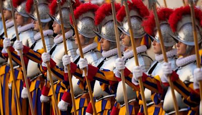 Quiz: Could you qualify for the Swiss Guard?