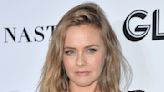 Alicia Silverstone Still Co-Sleeps With Her Tween & People Are Losing It