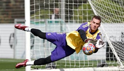 Carlo Ancelotti keeping the faith with Andriy Lunin