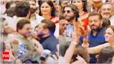 ...Merchant wedding: Shah Rukh Khan and Salman Khan go nostalgic as they dance to Bhangra...Le from Karan Arjun | Hindi Movie News - Times of India