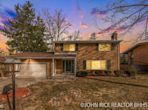 2747 Maplewood Dr SE, East Grand Rapids MI 49506