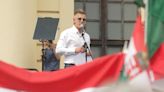 En Hungría, una nueva oposición liderada por Péter Magyar se moviliza para desafiar a Viktor Orbán