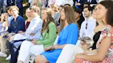 La princesa Leonor y la infanta Sofía conocen a los jóvenes que desarrollan su talento en la Fundación Princesa de Girona