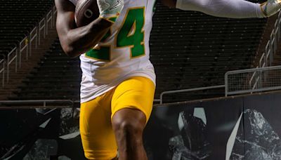 Ducks Honor "The Catch" With New Road Throwback Uniforms