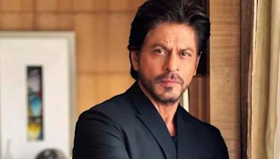 ¿Está grave? Hospitalizan al actor Shah Rukh Khan tras sufrir un golpe de calor