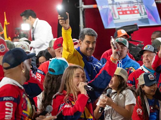 Congresistas de EEUU y exilio denuncian "fraude" tras resultados electorales en Venezuela