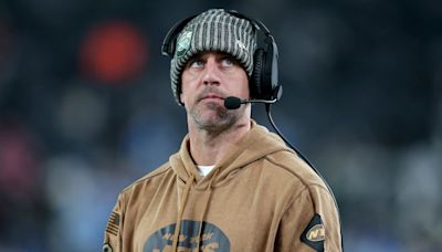 Another Aaron Rodgers Doubter Unloads on Jets, Calls Coach 'An Idiot'