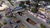 Photos of the Week: Sinkholes, Hurricane Ian and fall foliage