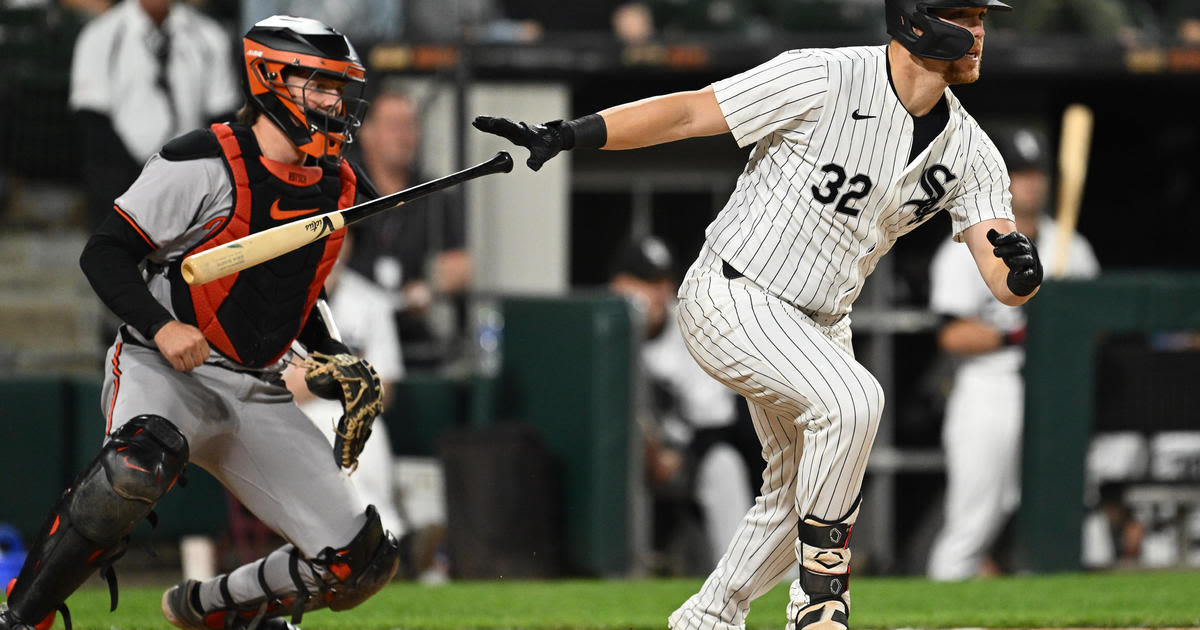 White Sox lose to Orioles in game that ends on interference call