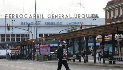 La CGT espera un paro contundente contra Milei: confirman que no habrá colectivos ni trenes