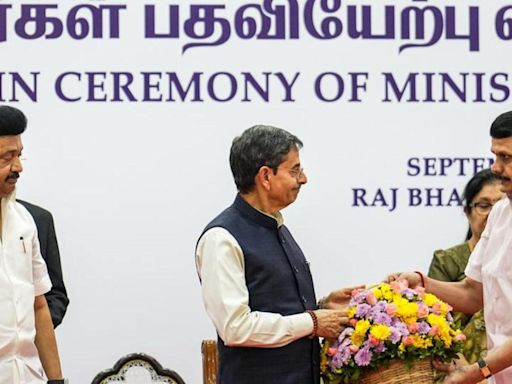 New Tamil Nadu ministers take oath of office