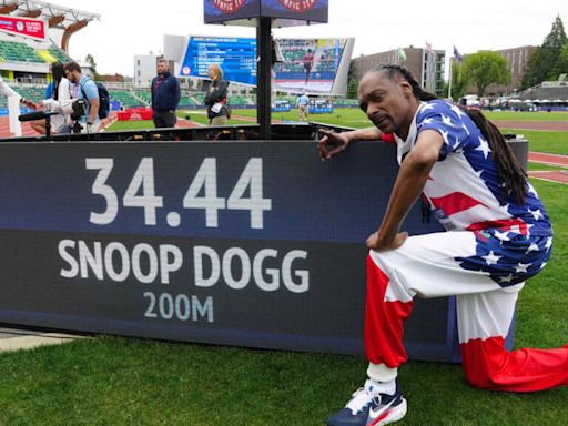 US rapper Snoop Dogg to carry Paris Olympic torch in final round before Games' opening