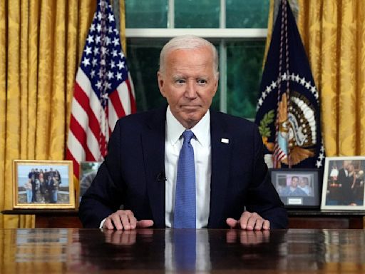 Biden says he's 'passing the torch' in speech from Oval office