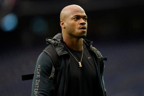 Former NFL star Adrian Peterson ordered to sell personal assets to pay $12m debt - The Boston Globe