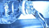 Las claves para mantener limpias las botellas de agua reutilizables