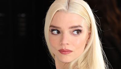 Anya Taylor-Joy’s bun hairstyle looks like a gigantic pastry