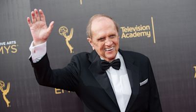 Bob Newhart, Stuttering Stand-Up Legend and ‘Elf’ Star, Dies at 94