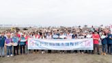 2024世界海洋日 桃市企業民眾攜手淨灘及淨溪活動 | 蕃新聞