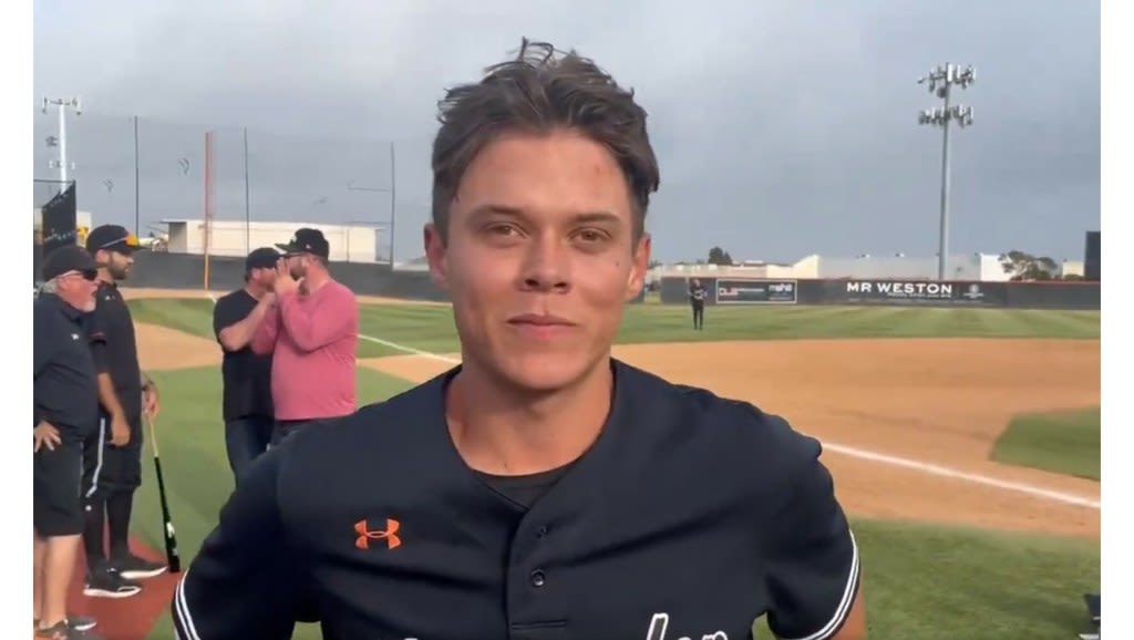 Huntington Beach baseball tops Santa Margarita in eight innings in Division 1 quarterfinals